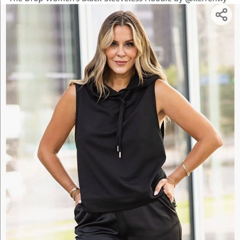 The Drop Kerrently Women's Black Sleeveless Hoodie